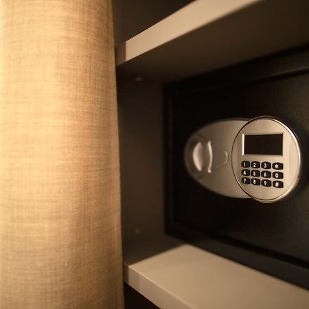 ברינדיזי Palazzo Bellocchi - Suites & Apartments חדר תמונה