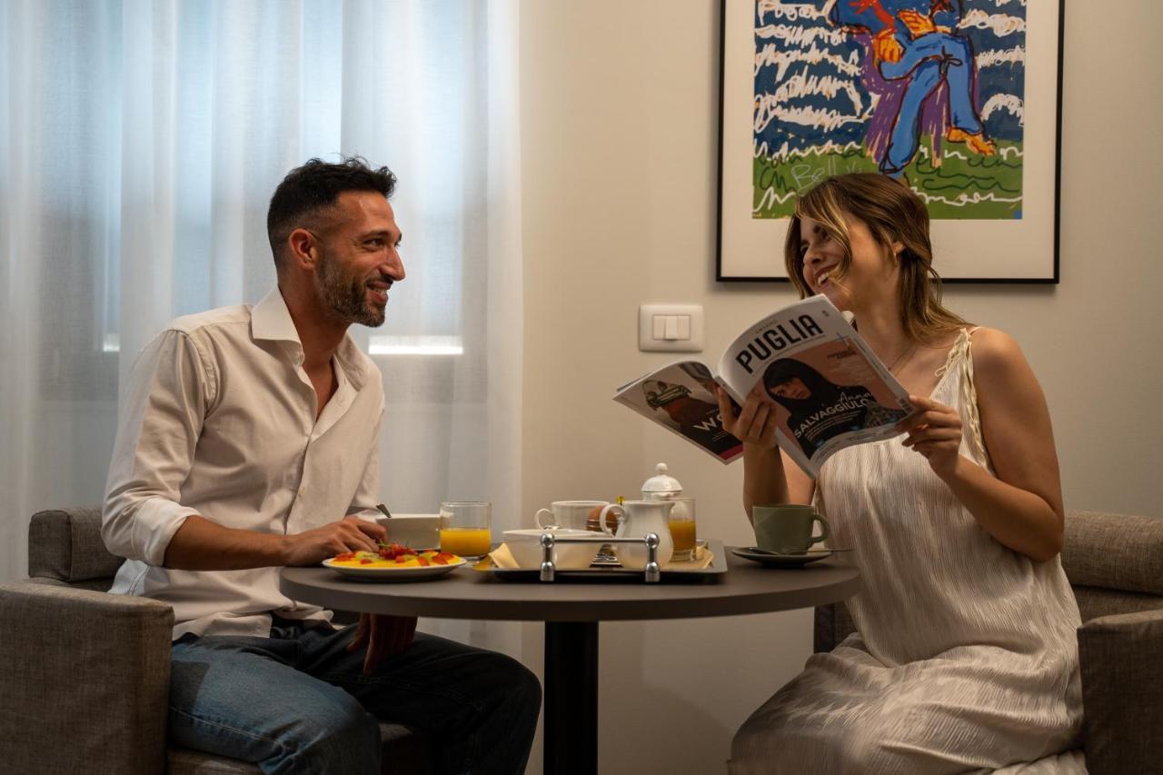 ברינדיזי Palazzo Bellocchi - Suites & Apartments מראה חיצוני תמונה