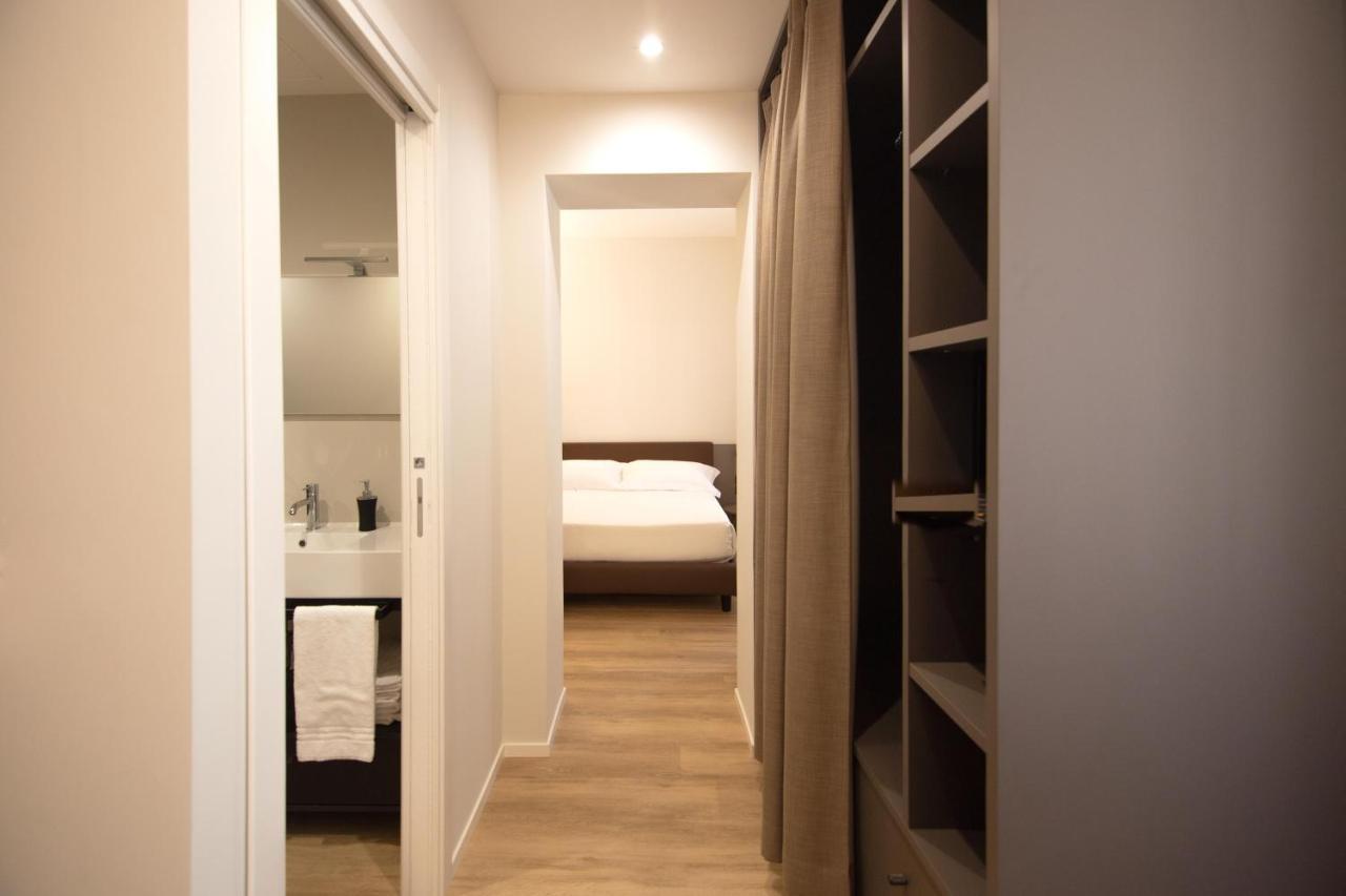 ברינדיזי Palazzo Bellocchi - Suites & Apartments מראה חיצוני תמונה
