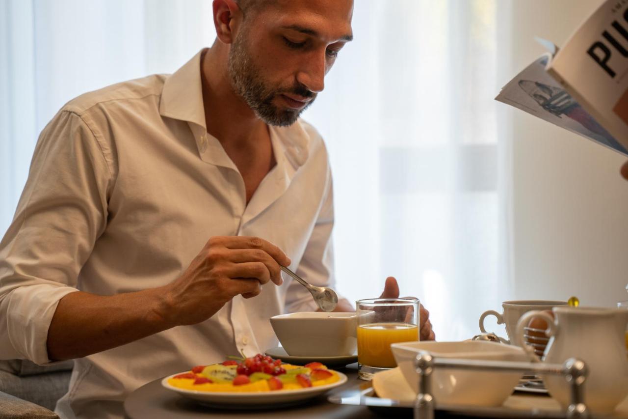 ברינדיזי Palazzo Bellocchi - Suites & Apartments חדר תמונה